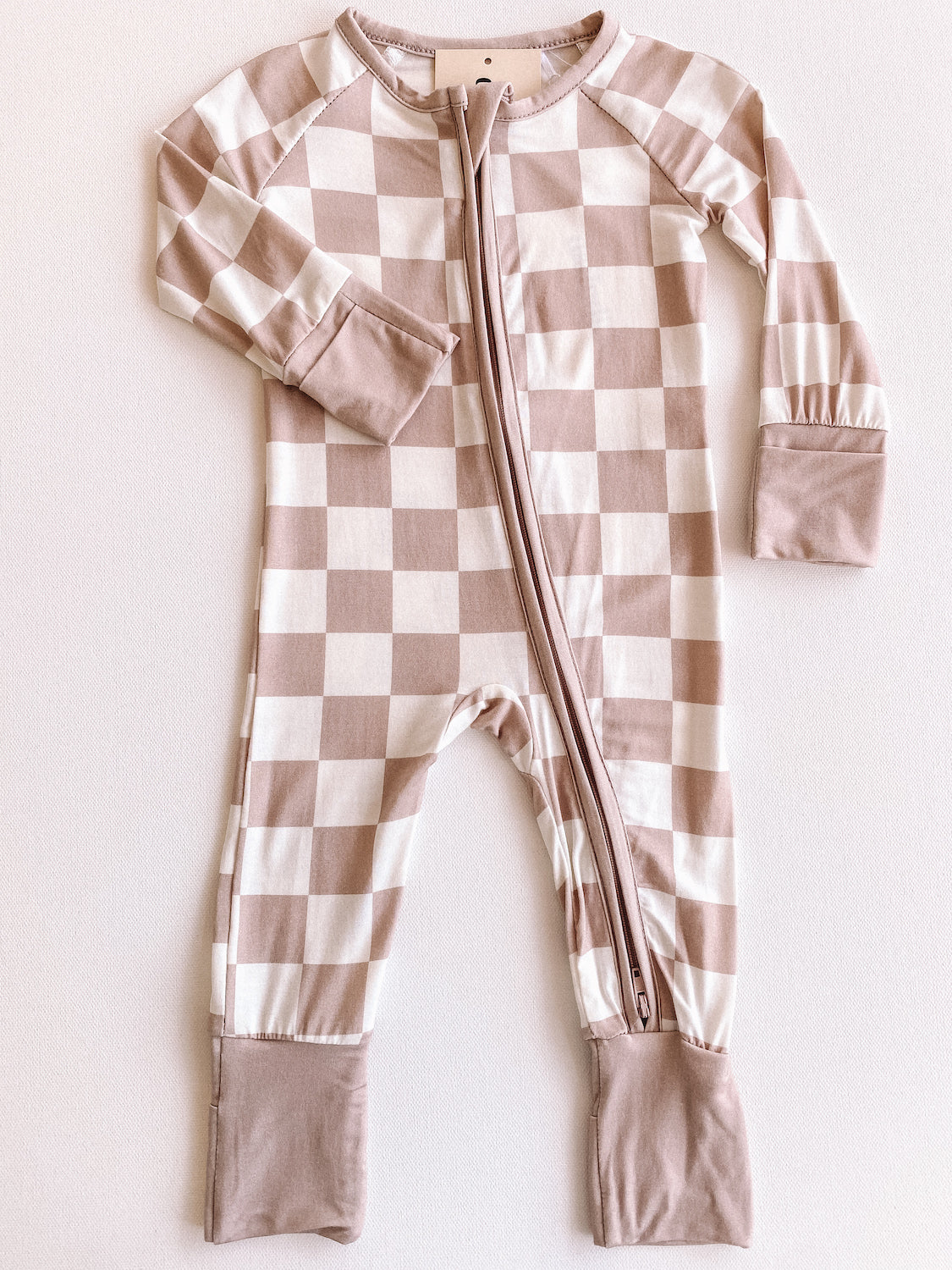 rosy beige checkered bamboo romper – Daffodilly